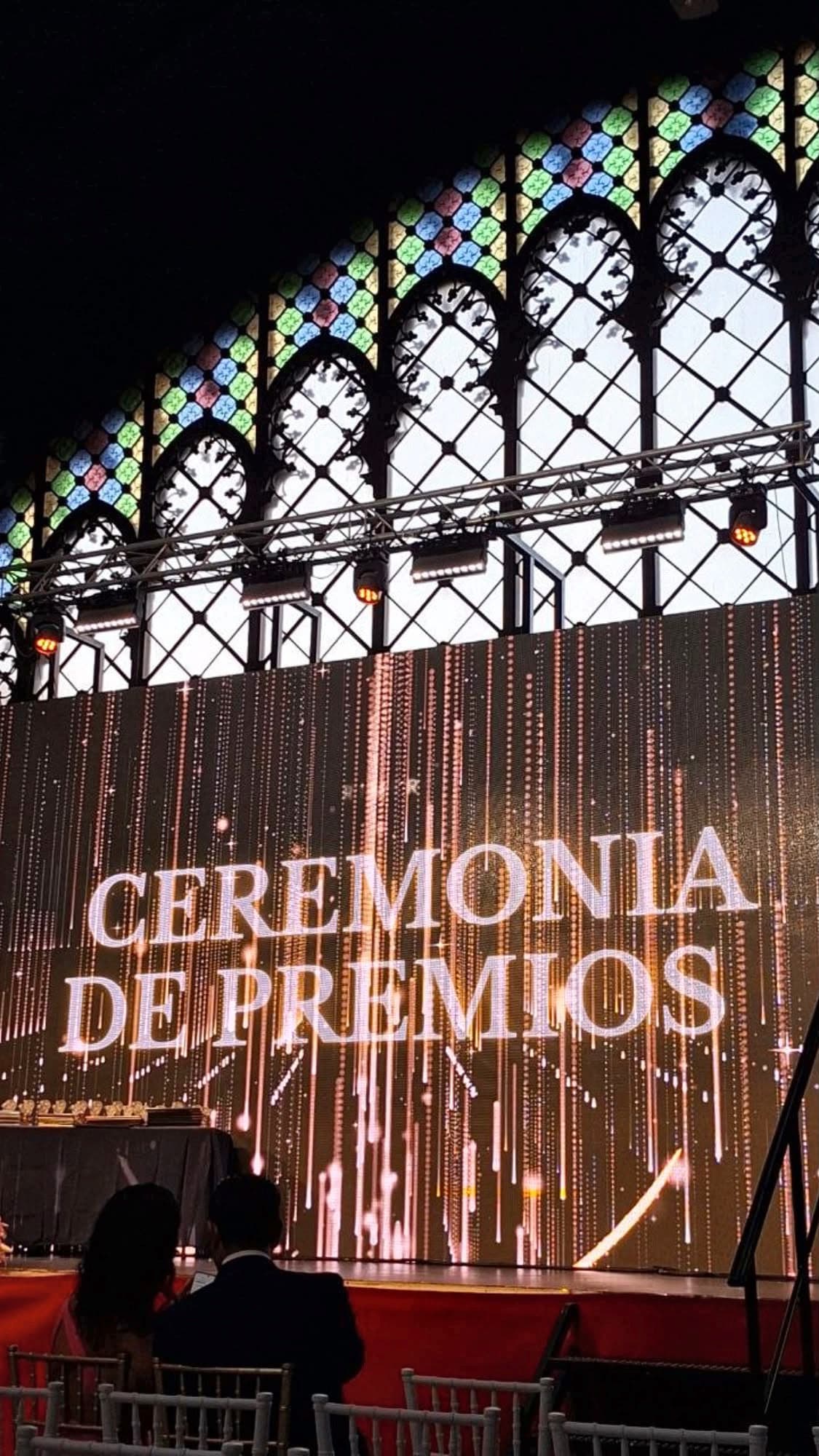 Marta Reyes Ojeda en la ceremonia de premios de 'Entre Ellas' en Intereconomía Andalucía